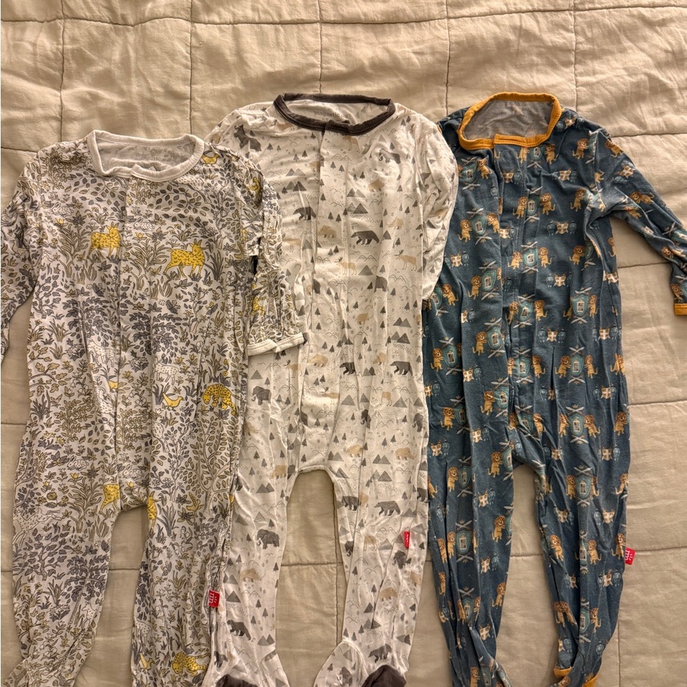 Magnetic Me Kids Footies - Gray, White, Blue Animal Prints